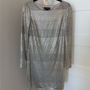 Jessica Howard Metallic Dress. Size 6. NWOT. Never Worn.